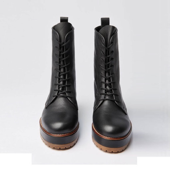 Reschia Rugged Boot RARE - Picture 2 of 5